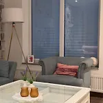 Themenzimmer Cozy Naehe Hauptbahnhof Séjour chez l'habitant Duisbourg