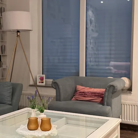 Themenzimmer Cozy Naehe Hauptbahnhof Habitación en casa particular Duisburg